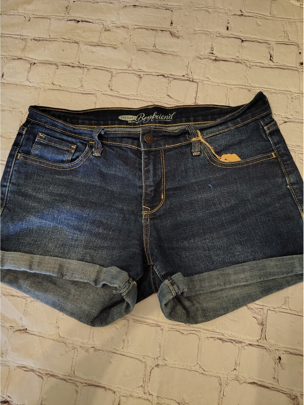Old Navy Boyfriend Denim Shorts, Dark Wash, Size 6